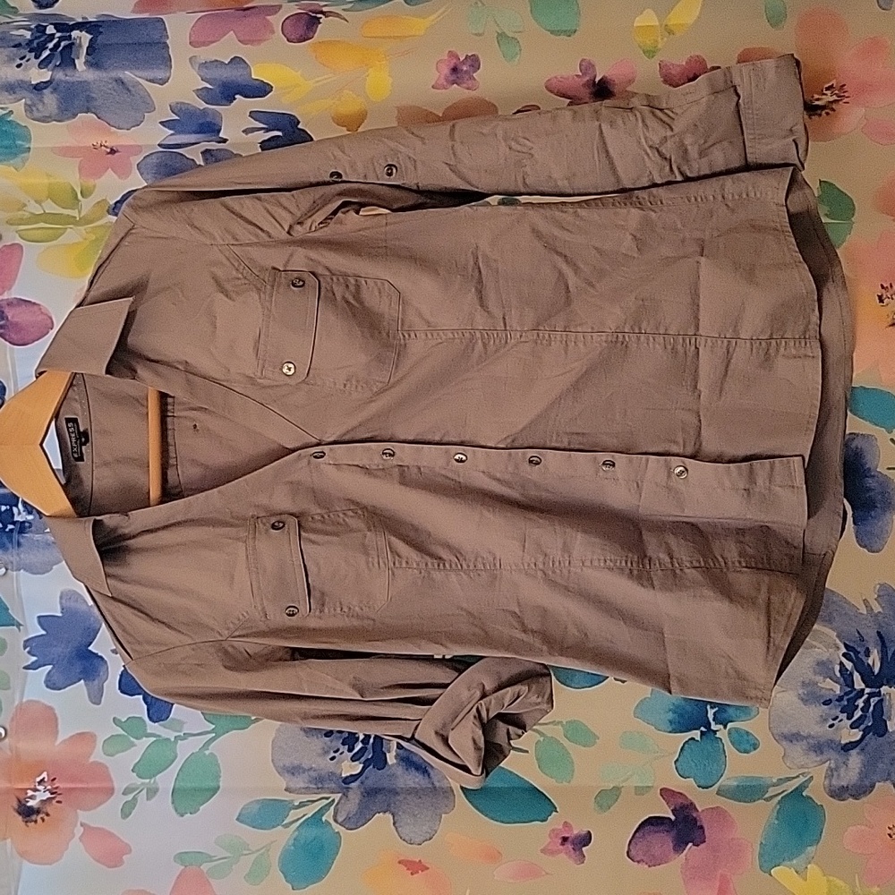 Express Essential Stretch Small button-up - Picture 2 of 4